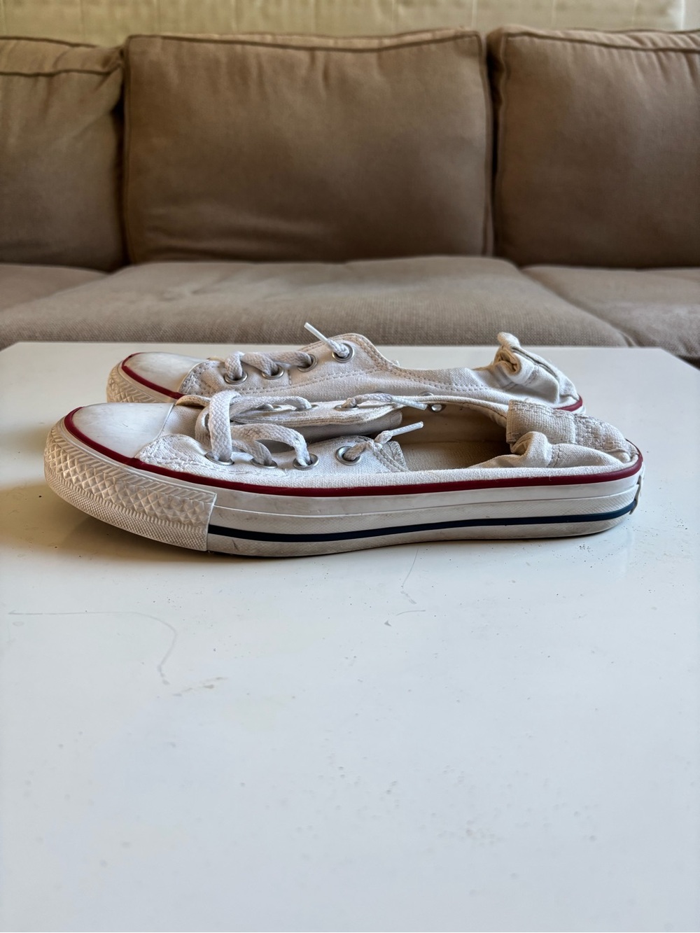 Converse Kids White Canvas Low-Top Sneakers with Red Stripe